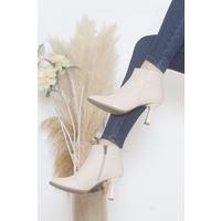 7 Cm Heeled Boots Cream - 12024.264.