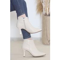 7 Cm Heeled Boots Cream - 12024.264.