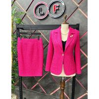 Brooch Knitted Fabric Skirt Suit Fuchsia