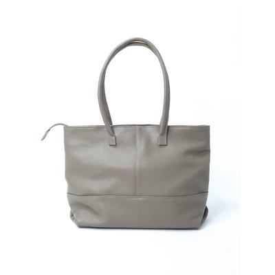 Genuine leather tote bag. Tttaup. TAUP