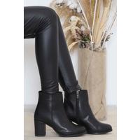 Zippered Boots Black Leather - 11999.264.