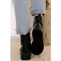 Thick Sole Boots Black Patent Leather - 10159.264.