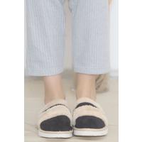 Fur Detailed Slippers Black - 15560.264.