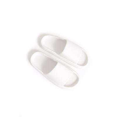 TRL001 Polyurethane Women's Slippers WHITE