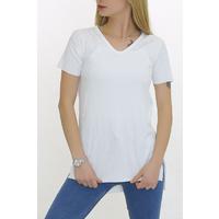 White T-Shirt with V-Neck Slits - 1998.555.